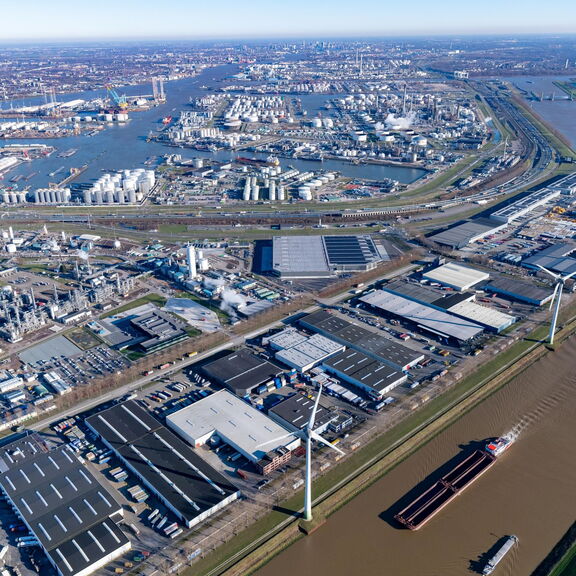 Aerial view Llyondel